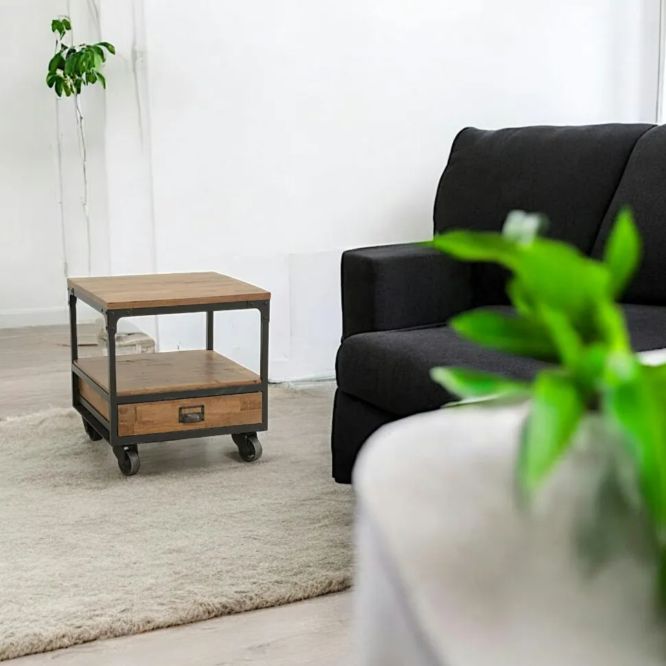 Bout de Canapé / Table de Chevet à roulettes 1 tiroir, double plateaux en Hévéa recyclé naturel et métal 50x50x55cm LOFT