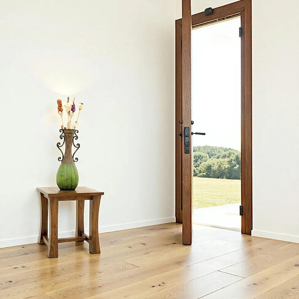 Bout de canapé Hévéa pieds incurvés 50x50x55cm MAORI