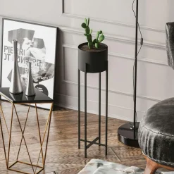 Cache-pot sur pied en métal noir – style moderne