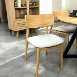 Chaise en bois moderne (finition chêne blanc) COLOGNE
