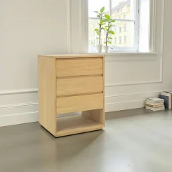 Commode / Table de Chevet Hévéa 3 tiroirs, 1 niche basse 60x50x86cm BALTIC