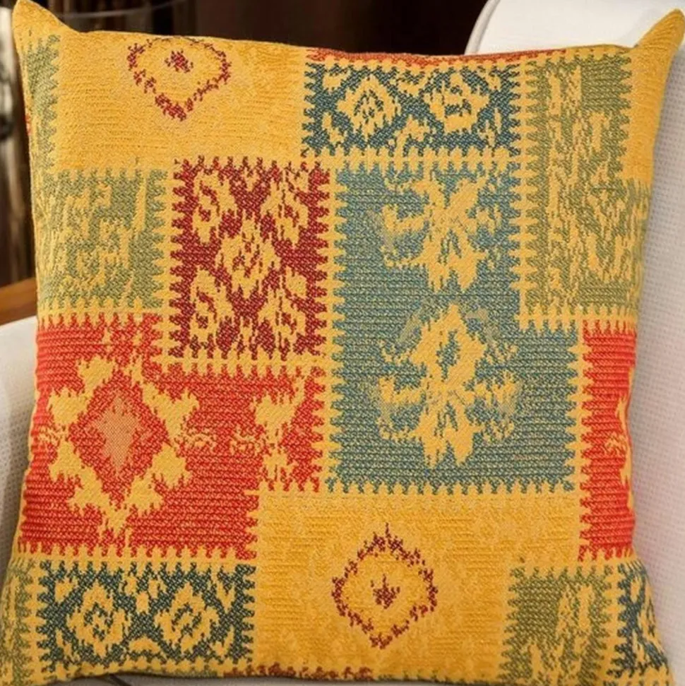 Coussin ethnique jaune – motif patchwork IZMIR
