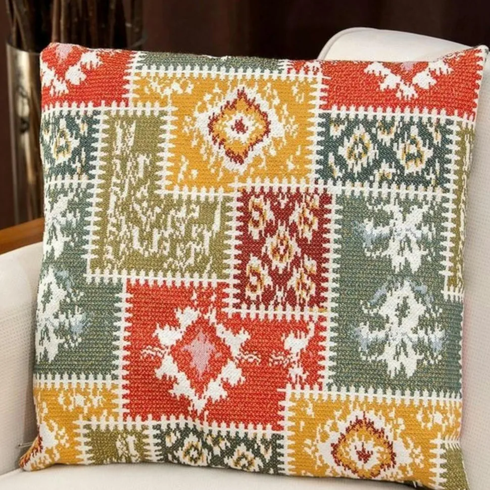 Coussin ethnique jaune – motif patchwork IZMIR
