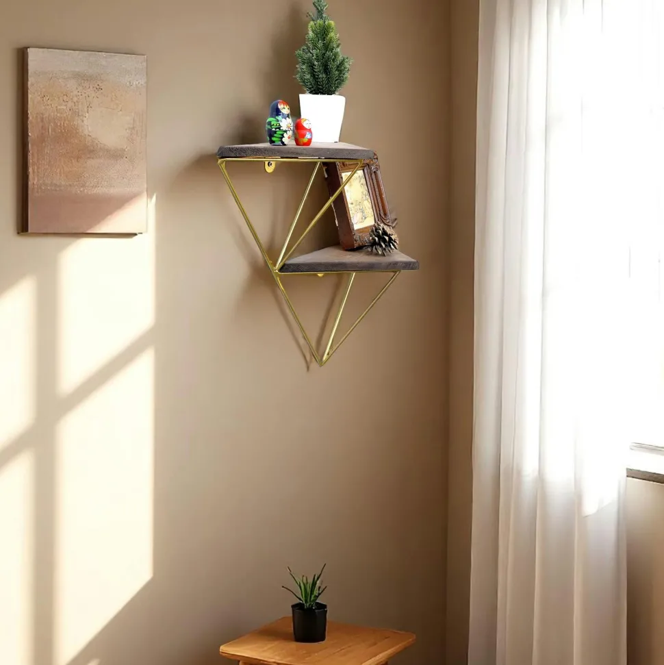 Etagère murale en bois et métal doré - forme triangle SITIA