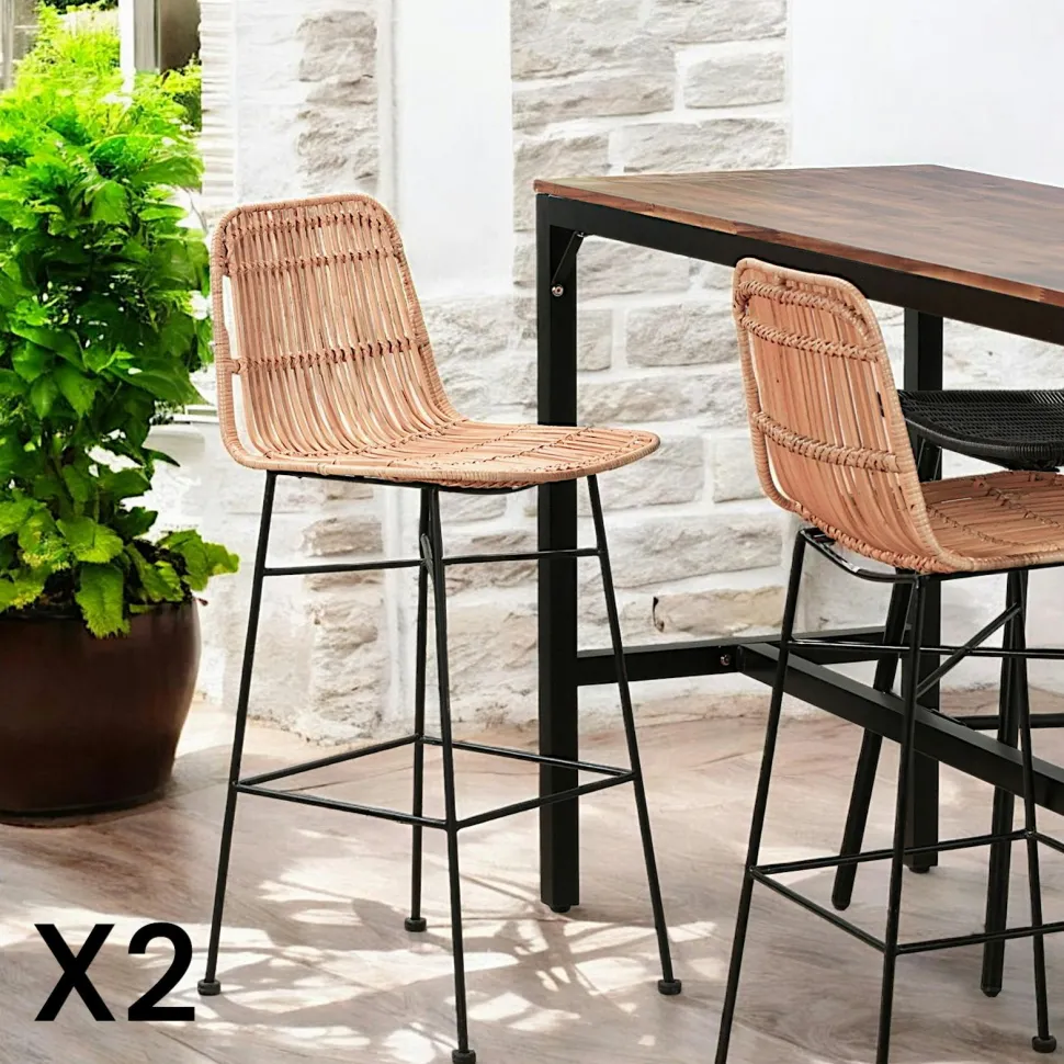 Fauteuil rotin pieds métal noir BOGOR