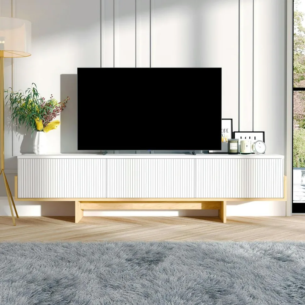 Meuble TV design blanc 3 portes striées et cadre clair MARFA