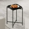 Petite table d’appoint noire carrée, pieds croisés SFAX