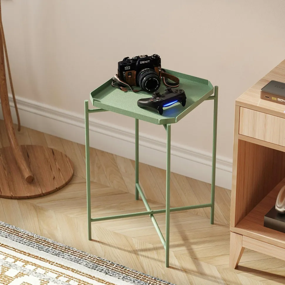 Petite table d’appoint verte carrée, pieds croisés SFAX