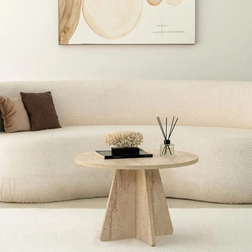 Table à manger ronde effet bois clair Ø120 cm MARFA