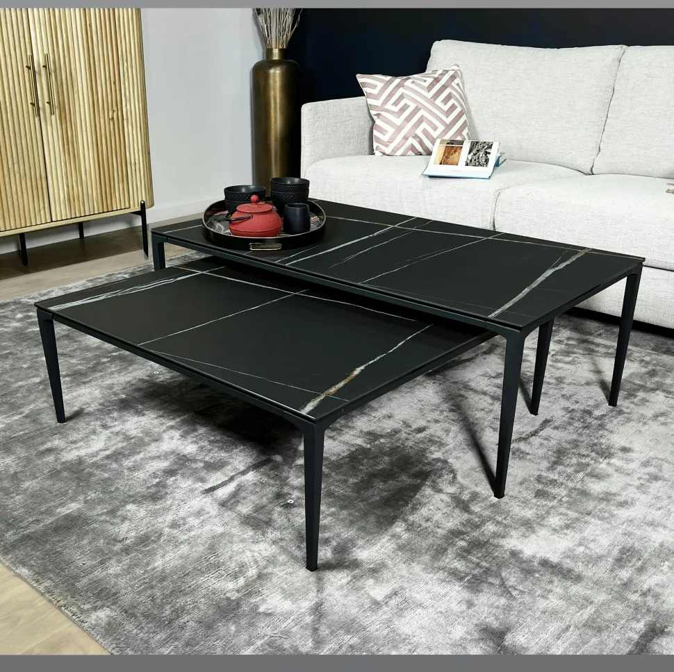 Table basse gigogne en céramique noire marbrée (lot de 2) LOMBARDIE
