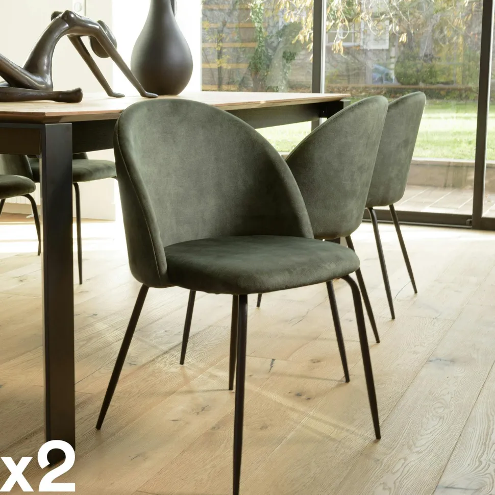 Table de repas béton beige pieds bois design DIKA